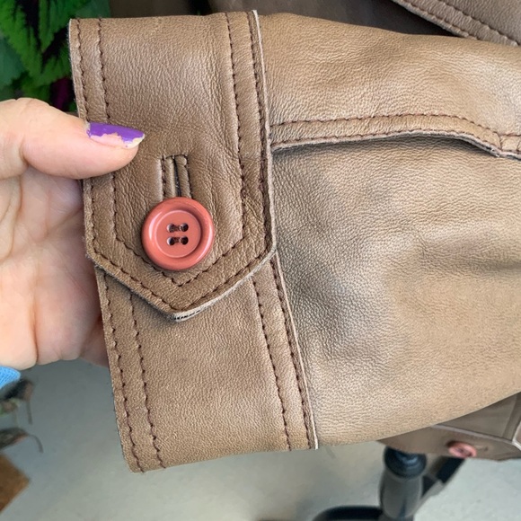 Vintage RUDSAK Leather Brown Button Up Women’s Double Breasted Jacket SZ Medium - Picture 6 of 15